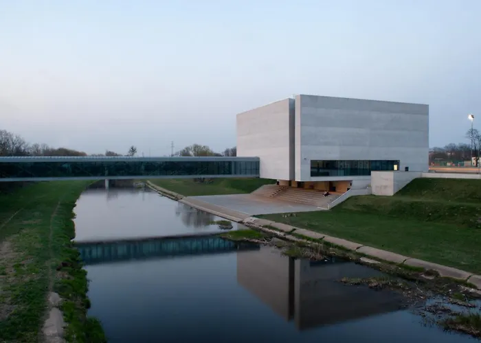 Old Town Spot Apartment